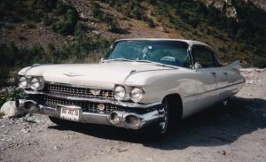 CADILLAC Sedan de Ville Série 62 1959