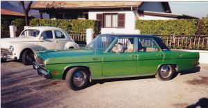 PLYMOUTH Valiant Signet 200 1971